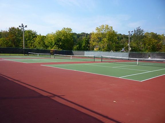 Tennis courts 