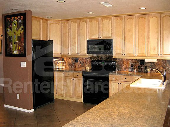 4th image of 12404 S Mandan Ct