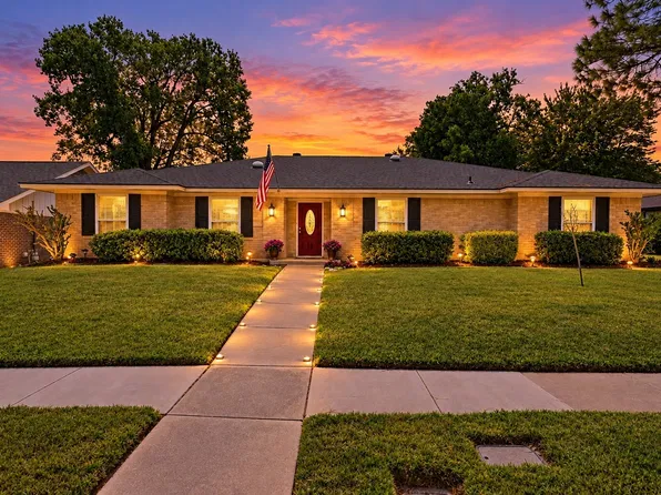 1807 Holm Oak St, Arlington, TX 76012