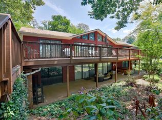 3235 Lanier Beach South Rd, Cumming, GA 30041