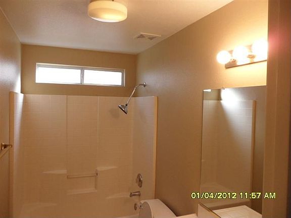 4th image of 2451 E Fox Glen Ave