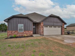 5331 Grassland Dr, Guthrie, OK 73044