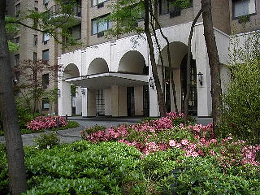 Sold by Marilyn Korn Real Estate | media 15