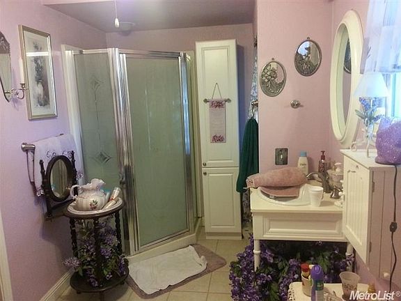 3rd image of 447 N Patton Ave