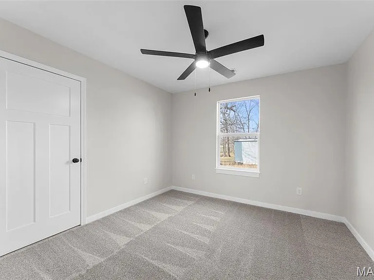 101 S Main St — Photo 10