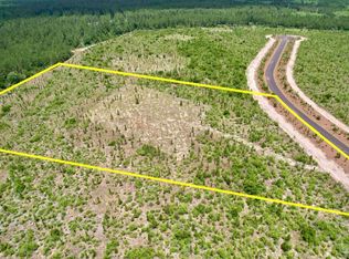 49 S Timber Ln N, Milton, FL 32571