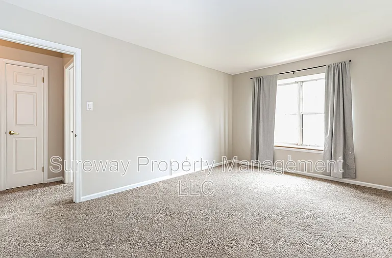 4406 Aberdeen Ln — Photo 10