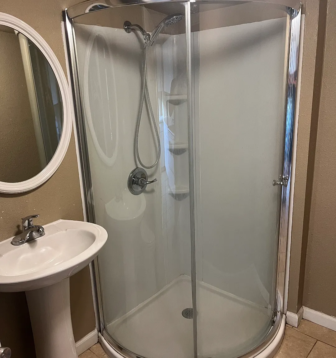2 bed, 560 sqft, $1,150 — Photo 4