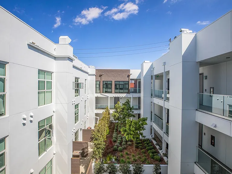 SW by CLG — Photo 39