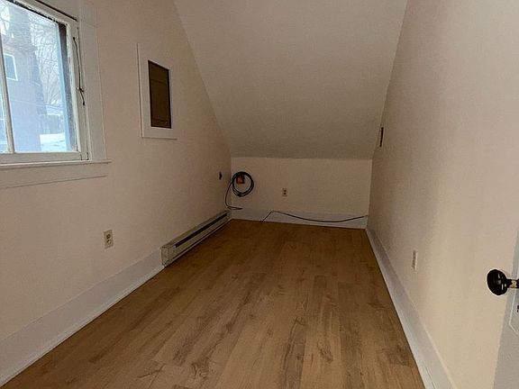 5th image of 139 Broadway #3