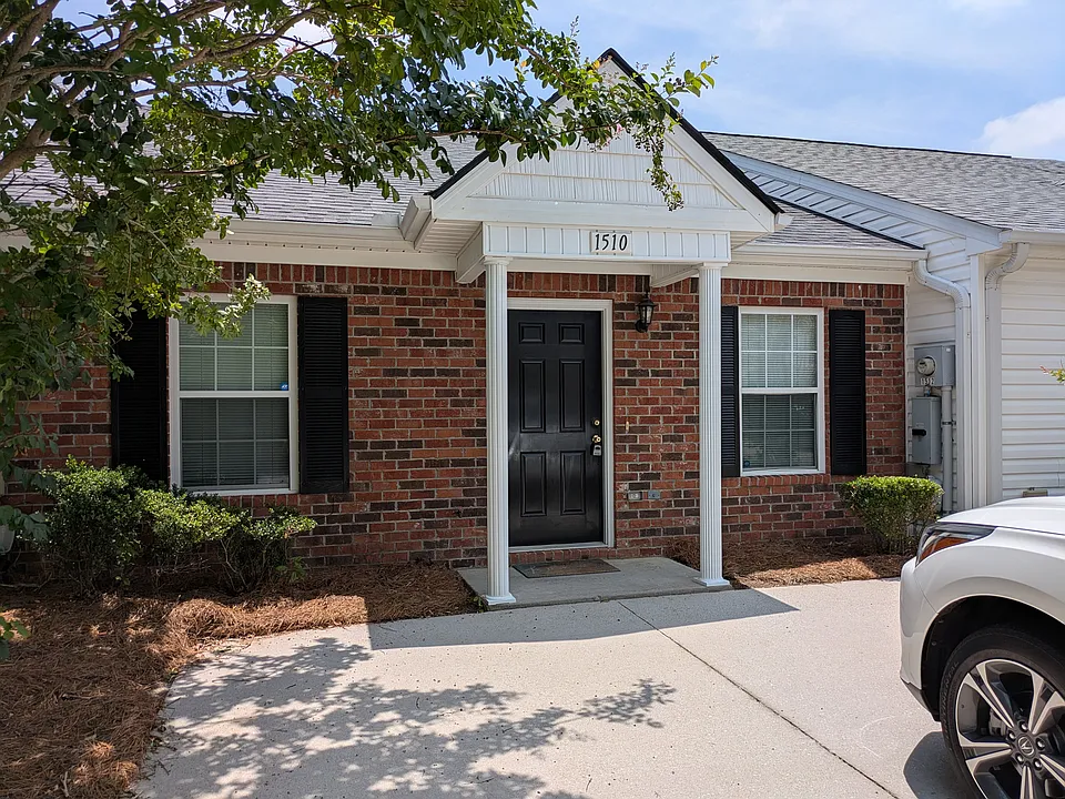 1510 Abby Way