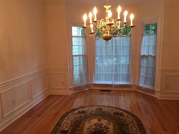 4th image of 108 Juniper Ct