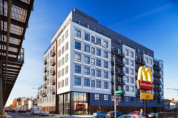 Rented by Brooklyn Group | media 31