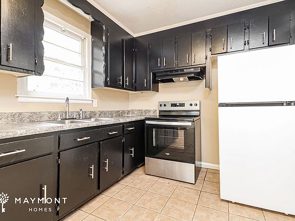 5th image of 1707 Long Shadow Ln