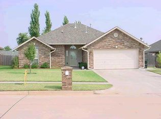 721 Dowden, Mustang, OK 73064