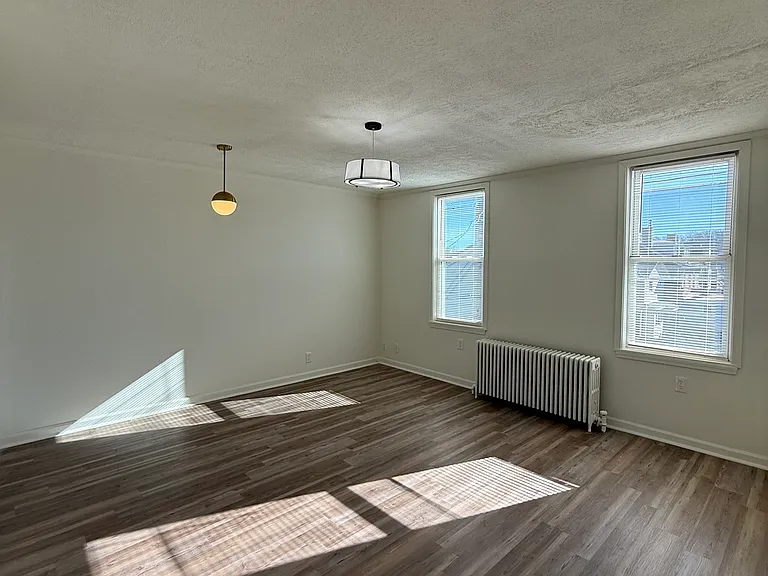 1841 Chislett St — Photo 15