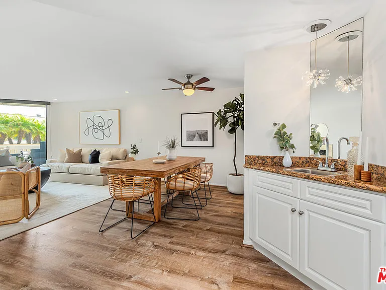 7301 Vista Del Mar Ave #A110 — Photo 8