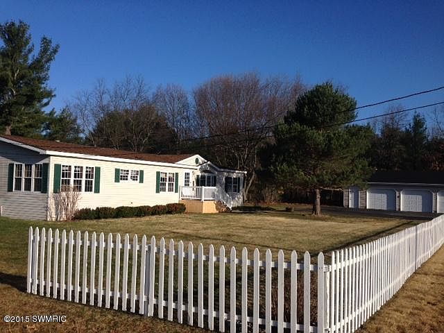 1st image of 5485 S Pear Ave