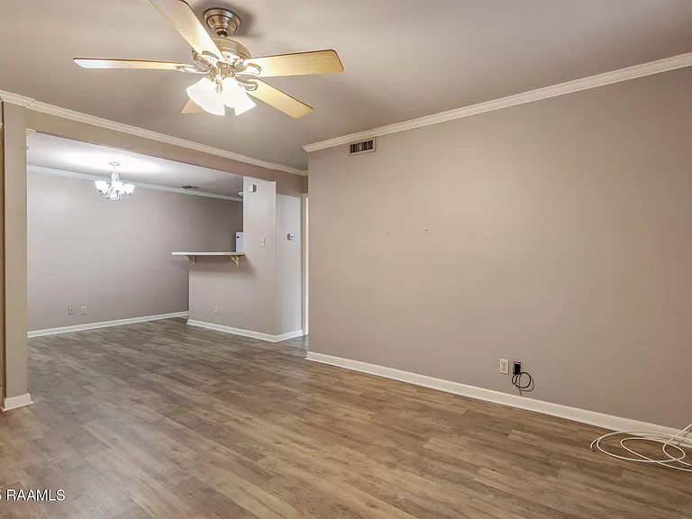 220 Doucet Rd #207-A — Photo 10