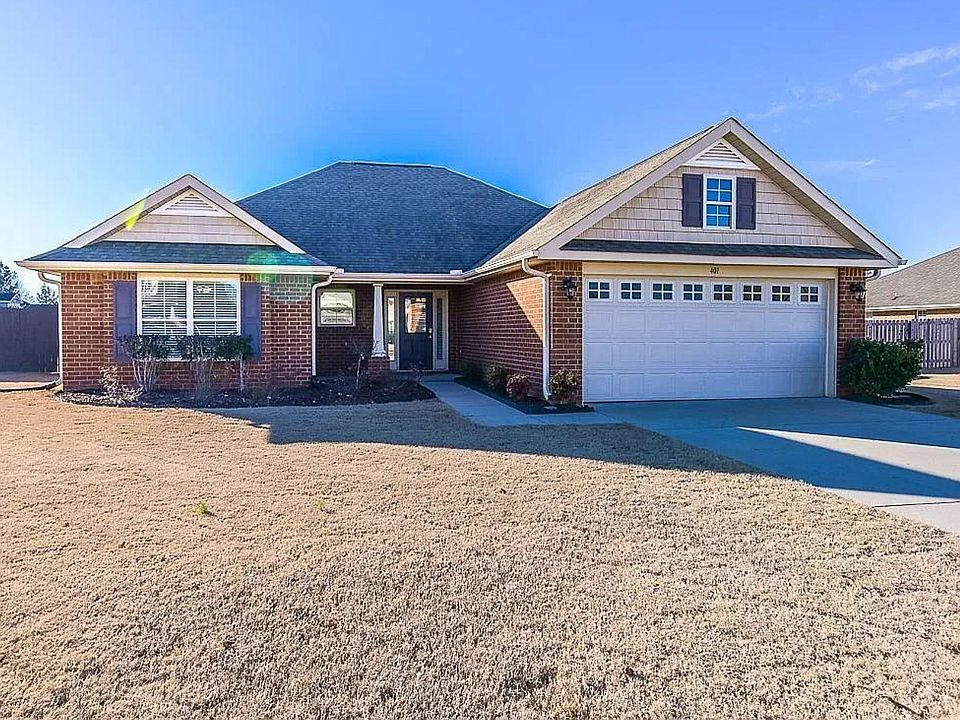 1st image of 401 Summer Cove Cir NW