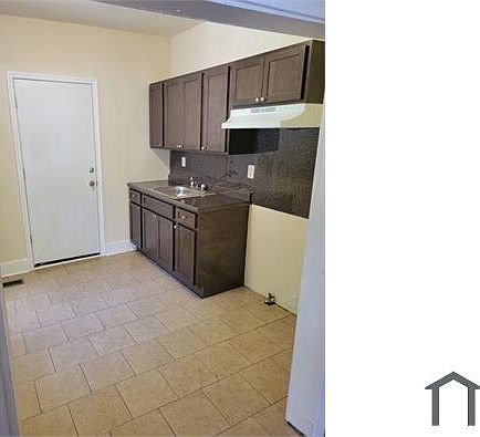 3rd image of 5229 W Clarkson Ave