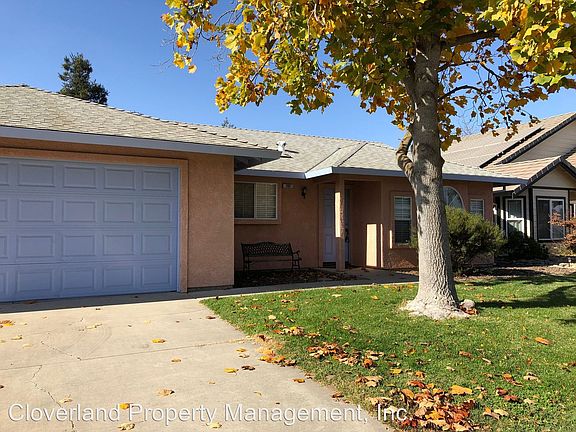 2nd image of 380 Arboles Way
