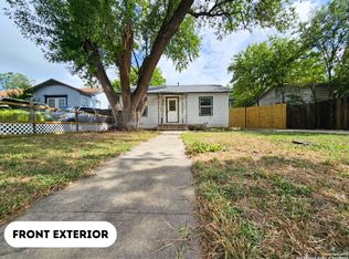 719 John Page Dr, San Antonio, TX 78228