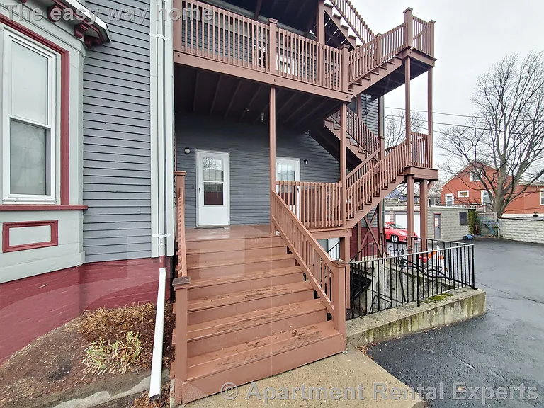 145 Highland Ave #5 — Photo 6