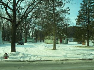 1104 Fort Hunter Rd, Schenectady, NY 12303