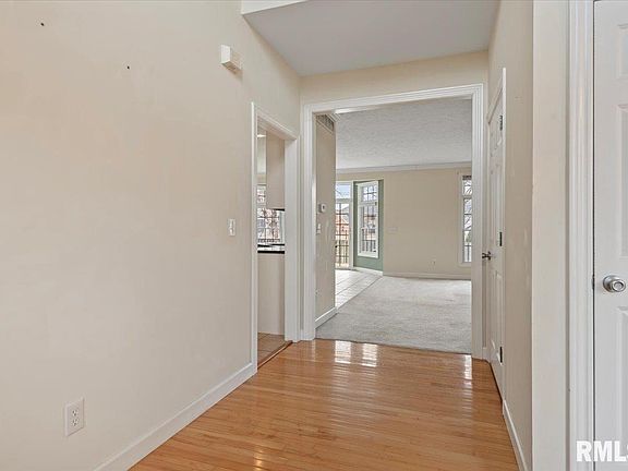 2nd image of 2709 Kipling Dr