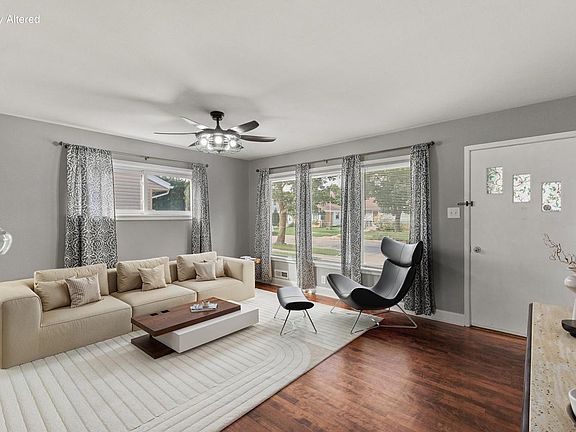 3rd image of 2844 S 67th STREET