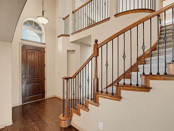 4th image of 8308 Blue Periwinkle Ln