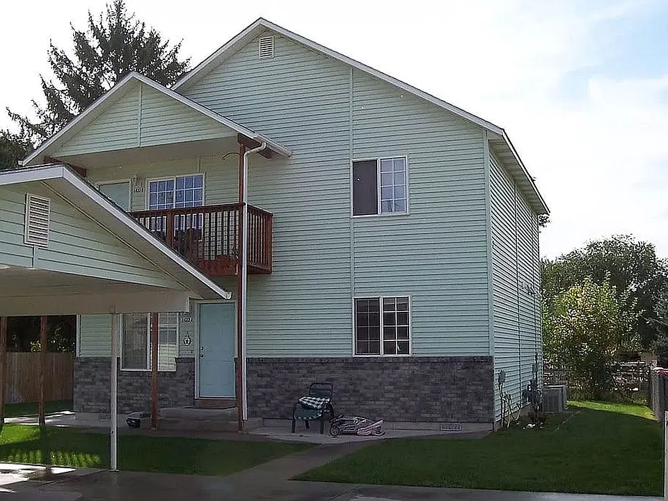 1423 E Dakota Ave