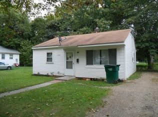 1326 Roselawn Ave, Lansing, MI 48915