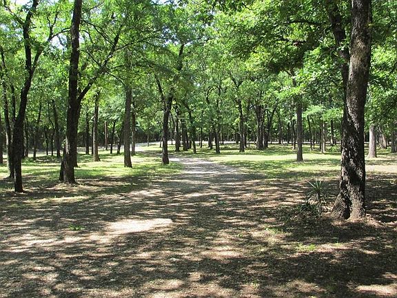 3rd image of 106 Private Road 247