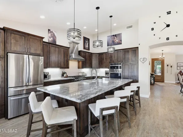 9736 E Rock Ridge Ct, Tucson, AZ 85749