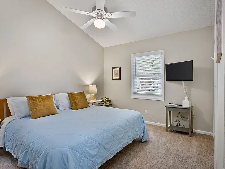 9 Simmons Rd #B — Photo 19