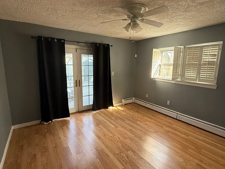 1026 Koelle Blvd — Photo 3