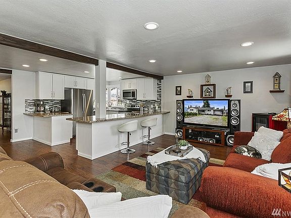 2nd image of 6414 Olympic Dr