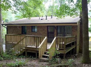 222 Valley Park Dr, Chapel Hill, NC 27514