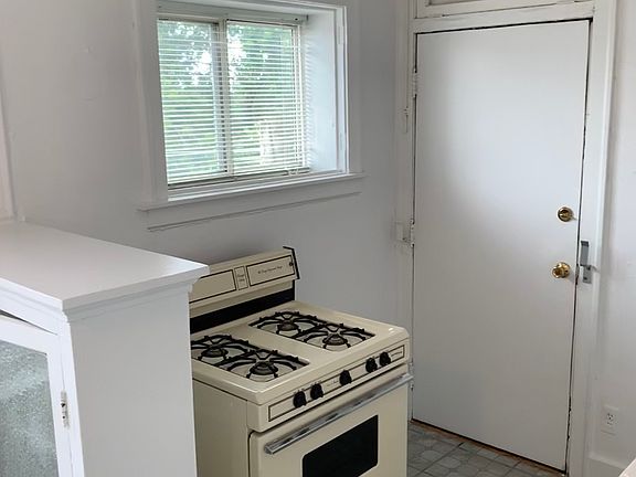 4th image of 6315 S California Ave #63153A