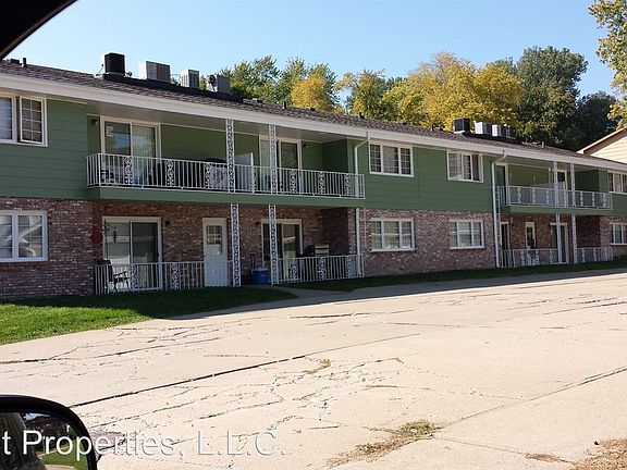 2nd image of 1319 38th St APT A