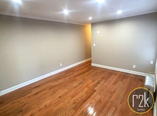 3109 21st Ave APT B1, Astoria, NY 11105