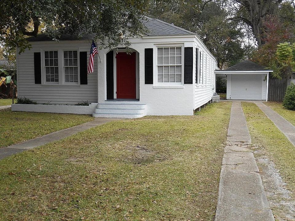 1st image of 1021 8th St