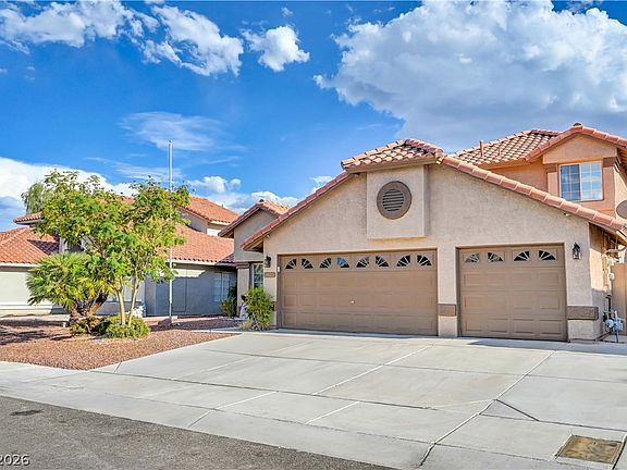 2nd image of 5825 Blush Ave