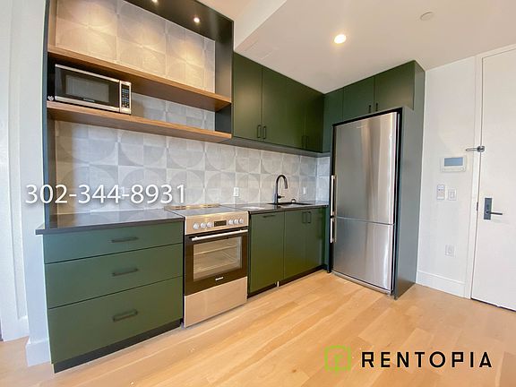 3rd image of 1052 Greene Ave #519
