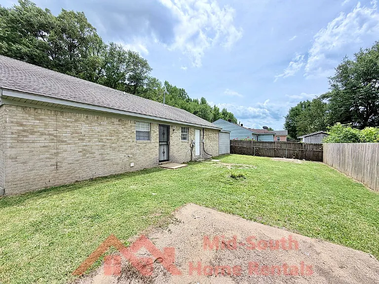 4011 Double Tree Rd — Photo 21