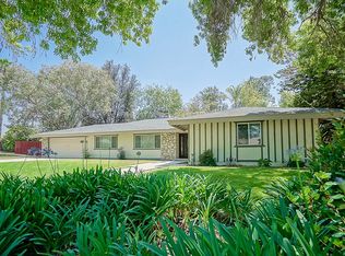 5591 Royal Hill Dr, Riverside, CA 92506