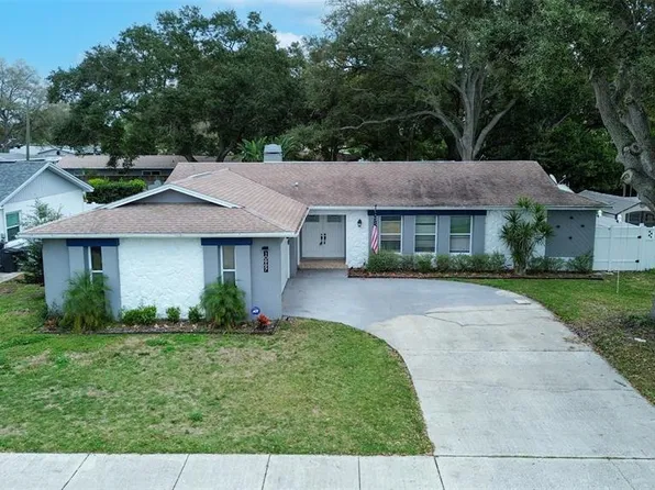 10997 117th St, Largo, FL 33778