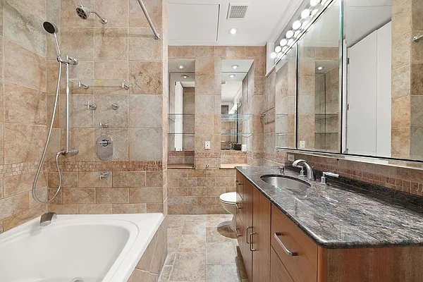 Rented by Compass | media 10